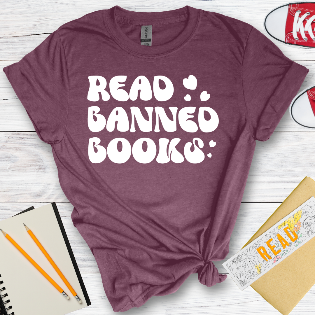 DESIGN 31 - READ BANNED BOOKS